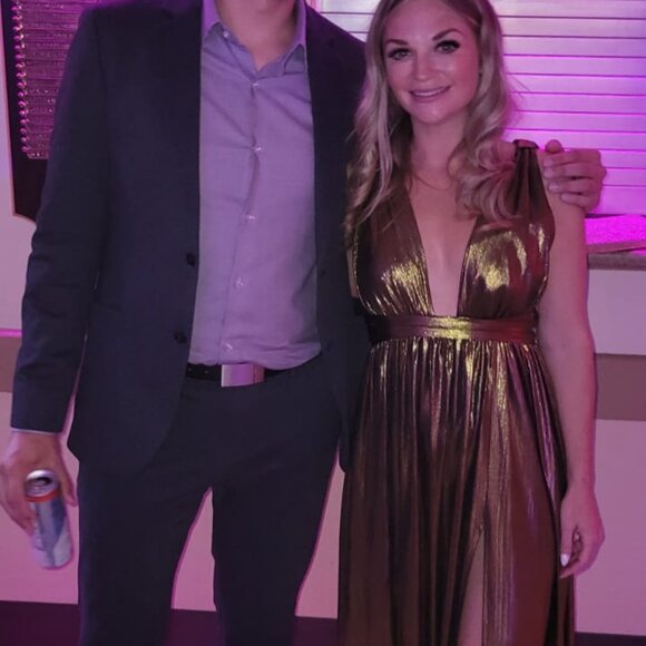 Gold Bronx and Banco gown in size Small - Picture 4 of 4